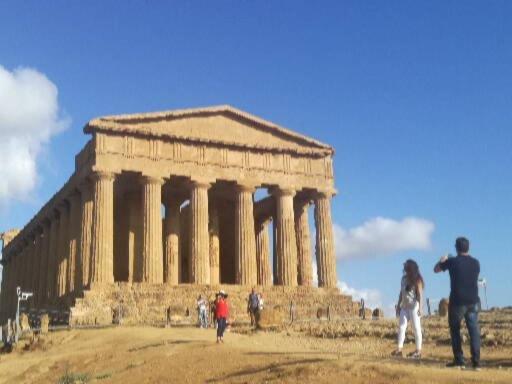Locazione Turistica Domus Re Bed & Breakfast Agrigento Eksteriør bilde